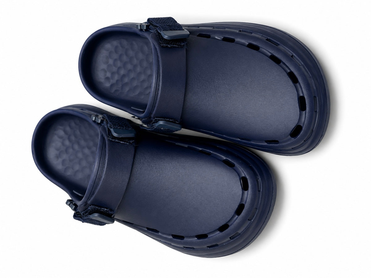 Youth Crocs Clogs – Slippers, Sandals & Crocs (4)