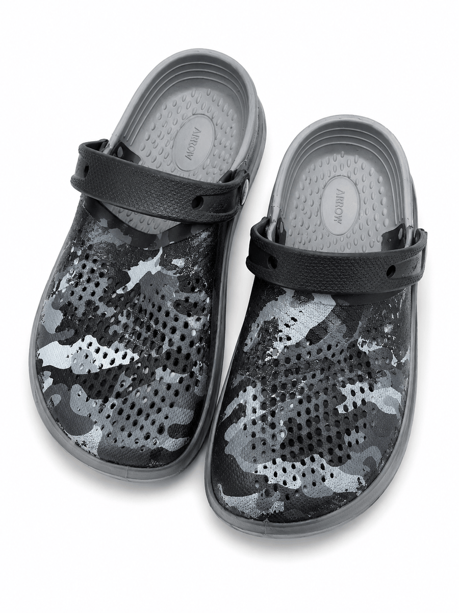 Youth Printed Crocs Clogs – Slippers, Sandals & Crocs