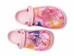 ⁦Women’s Printed Crocs Clogs⁩ - الصورة ⁦2⁩