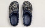 ⁦Men’s Crocs Clogs⁩ - الصورة ⁦5⁩